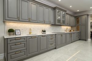 کابینت مدرن با رنگ خاکستری