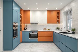 ترکیب رنگ آبی و نارنجی در کابینت مدرن